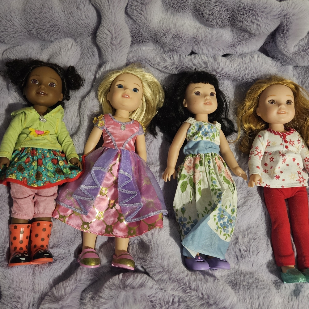Colorful Fashion Doll Set